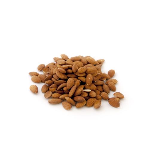 Amandes brunes décortiquées